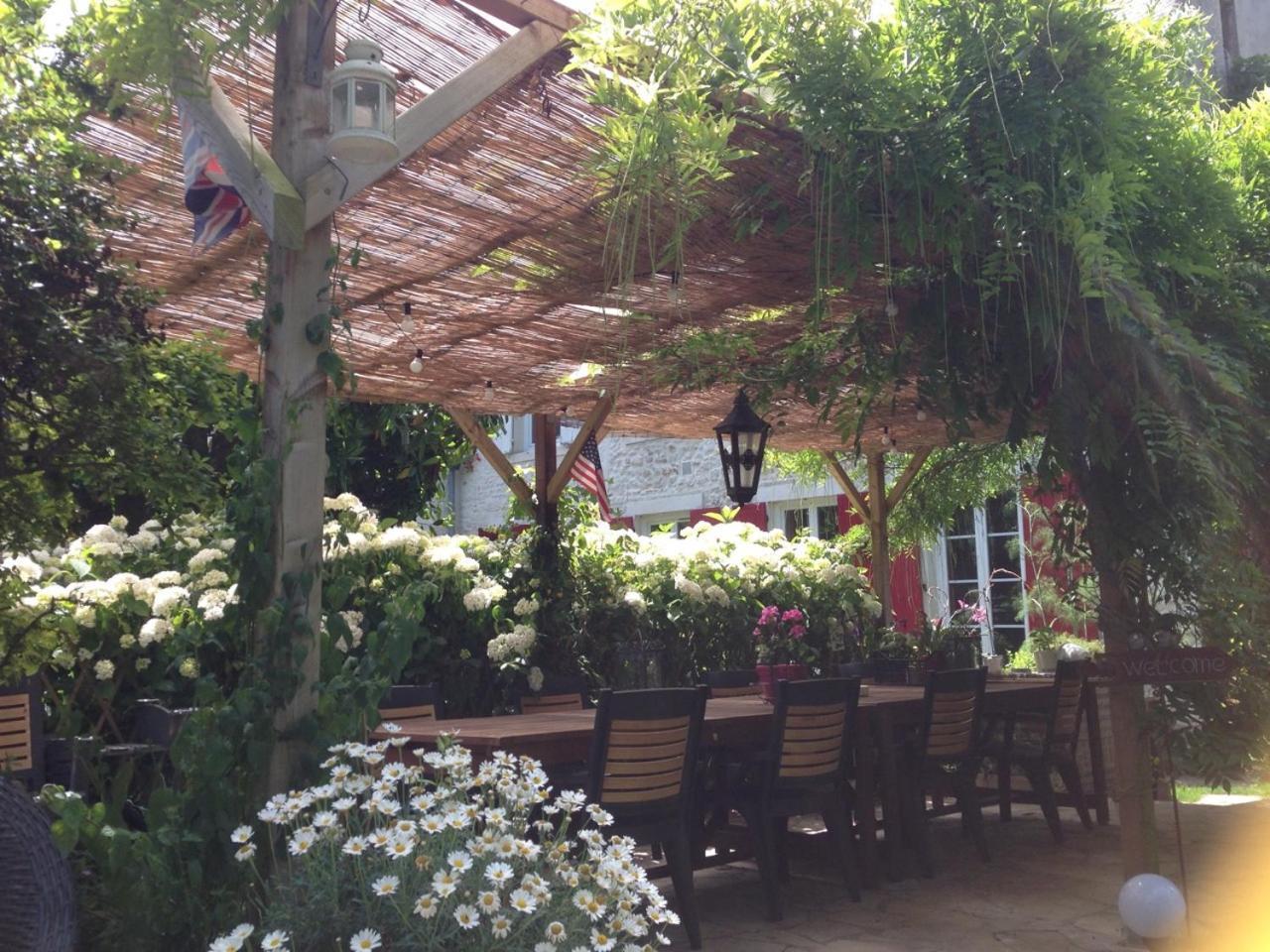 Aggarthi Bed And Breakfast Bayeux Exterior photo